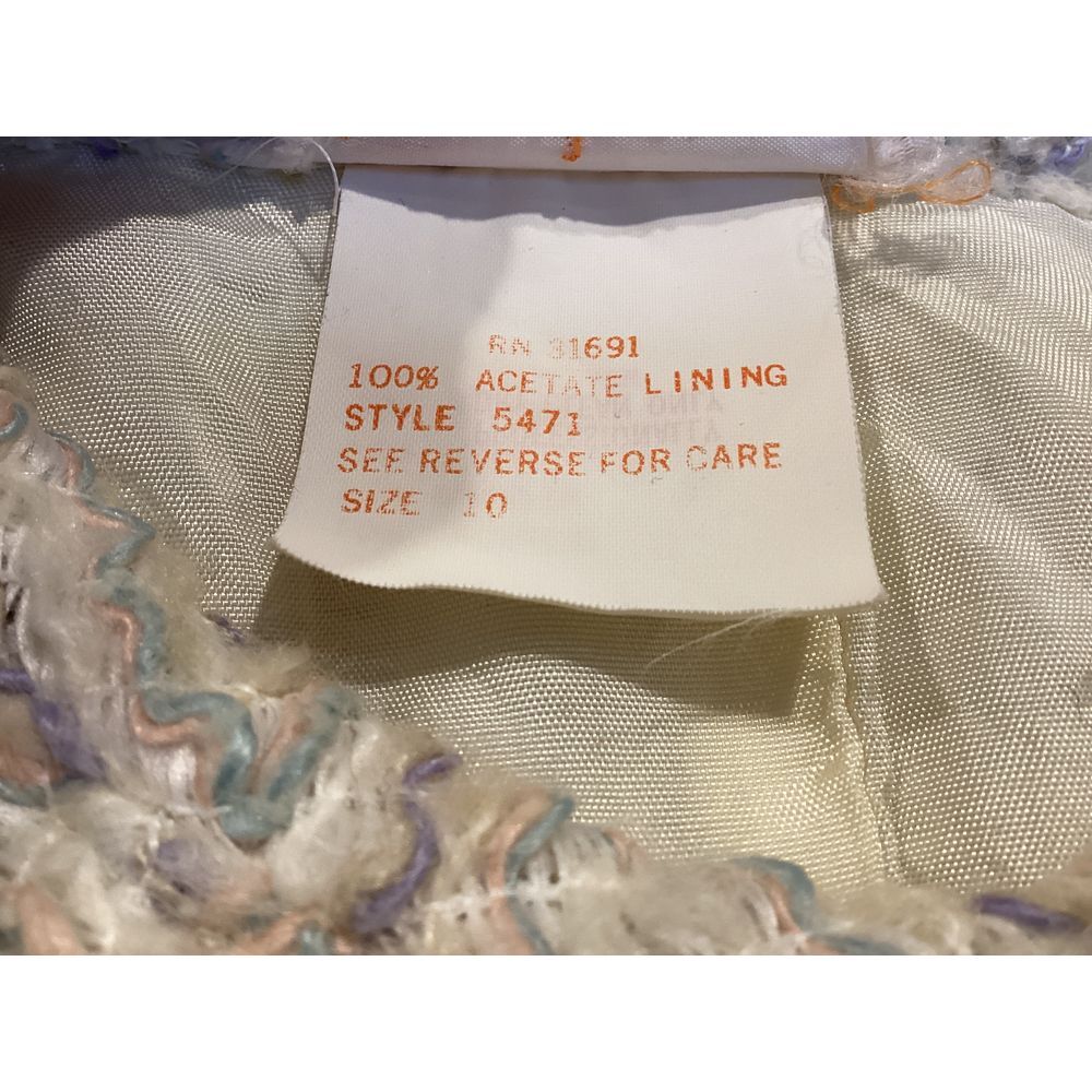 Vintage D.K. Gold by donnkenny Ladies Ivory with Pastels Blazer Coat, Size 10 - Picture 10 of 11